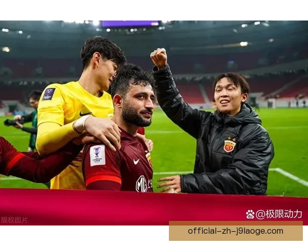 以斯塔尼希奇反戈拜仁率先破门旧将一击点燃全场改写比赛走势瞬间